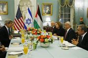 Tzipi Livni, Saeb Erekat, Yitzhak Molcho, Mohammed Shtayyeh, John Kerry