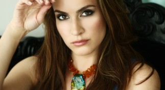 THE WORLD'S TOP Authors Iran - Nazanin Afshin-Jam ANNIVERSARY Issue 201314 JPG