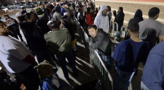 1385703741000-EPA-USA-HOLIDAY-SHOPPING