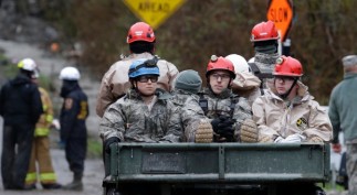 washington-mudslide-search