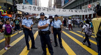 Police-stand-in-front-of-002
